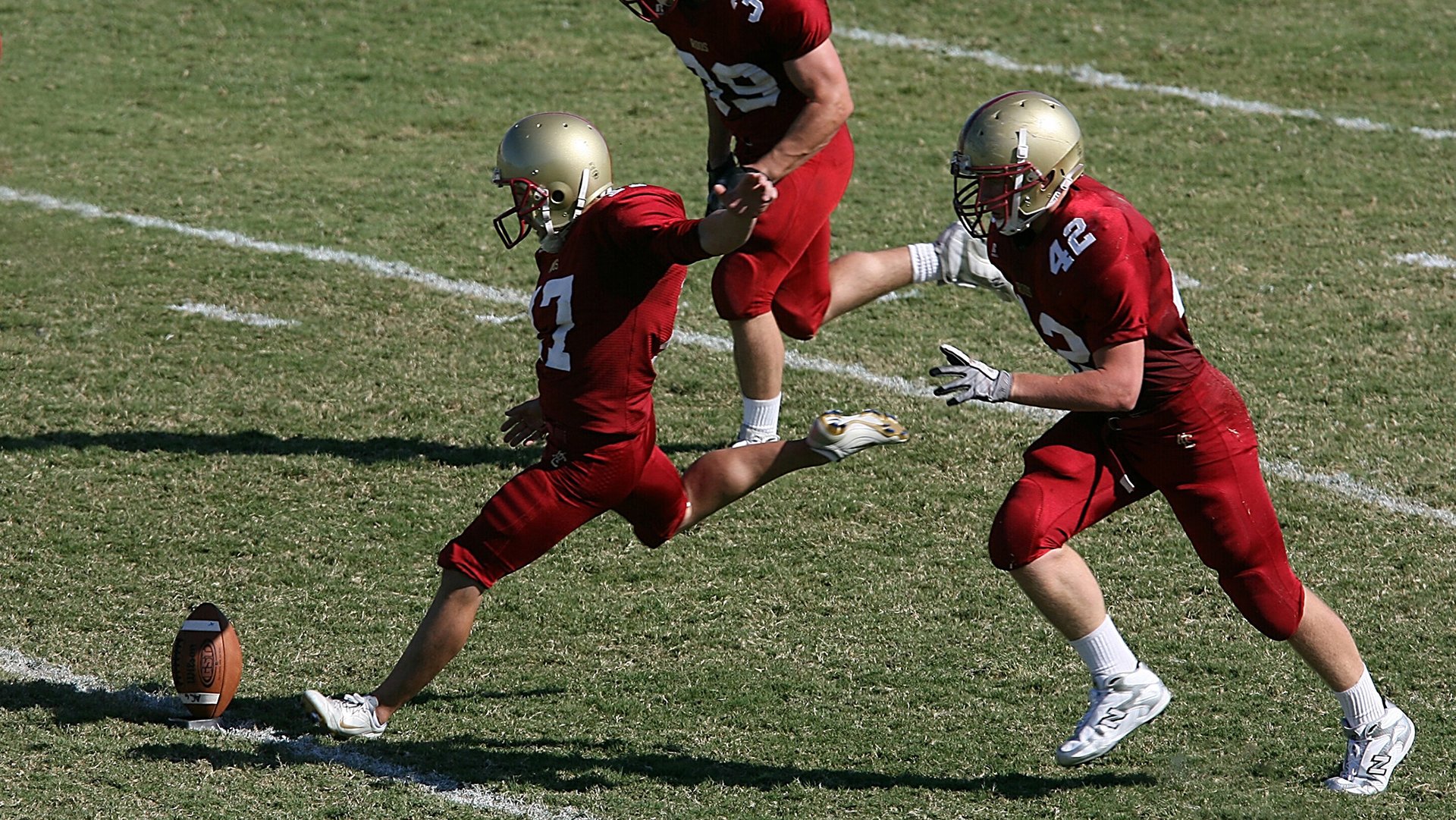 比赛数据：哪些球员表现最为亮眼？，最有价值球员评选标准